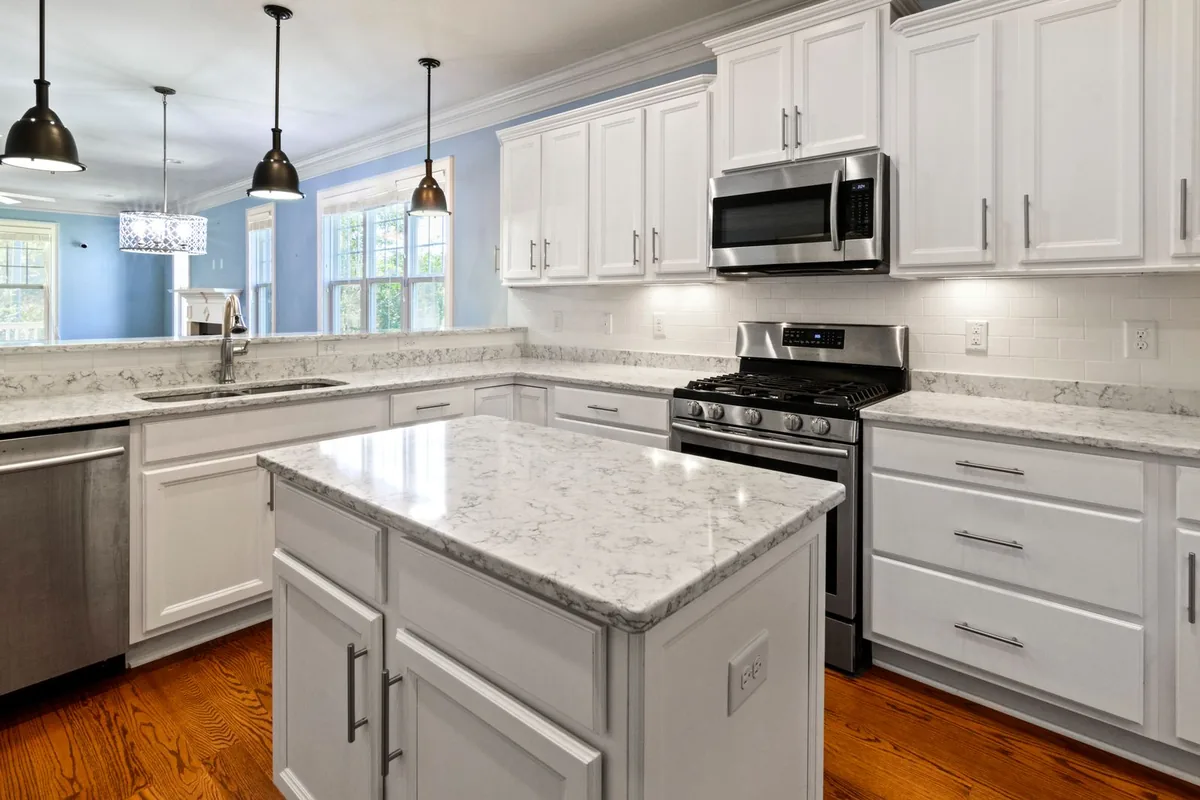Filth & Squalor Cleanup in Ampere North, NJ